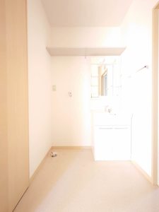 ＹＫパレス天神 102号-8