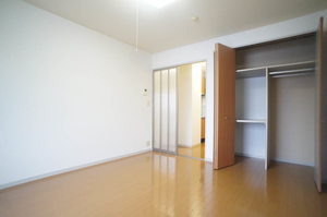 春日シャーメゾン 206号-2