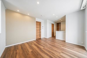 アンビシア本町 301号-3