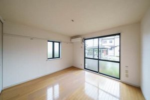 ハイネス山の寺 101号-2