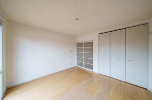 ハイネス山の寺 101号-3