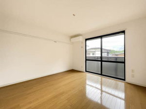 ハイネス山の寺 203号-2