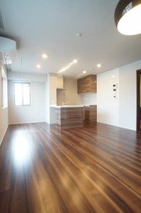 メゾンマスト一関 203号-3