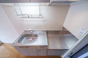 シャルマン西勝山 103号-5