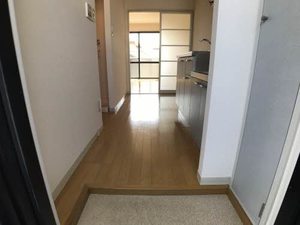 シャルマン西勝山 201号-5