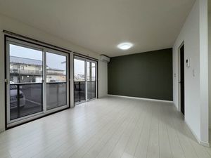 メゾンド・エストエール　Ａ 102号-2