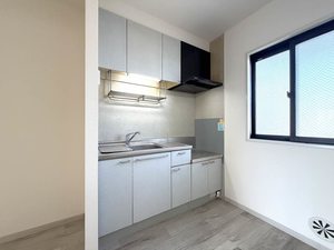 メゾンド・エストエール　Ｃ 201号-4