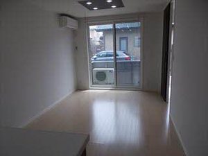 クオリスタ大学病院前 103号-5