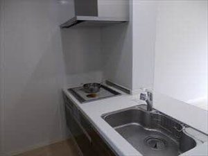 クオリスタ大学病院前 103号-6