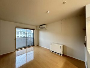 メゾンマスト盛南中央Ⅱ 302号-2