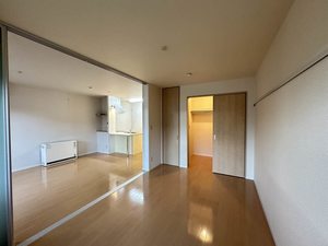 メゾンマスト盛南中央Ⅱ 302号-11