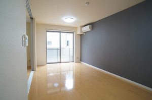 メゾンマスト盛南中央Ⅲ 103号-2