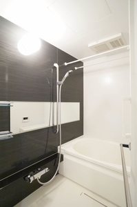 Ｓｅｒｄｉｎａ万世町 102号-8