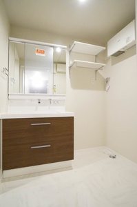 Ｓｅｒｄｉｎａ万世町 301号-9