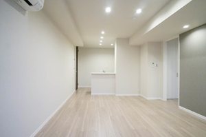 Ｓｅｒｄｉｎａ万世町 303号-3