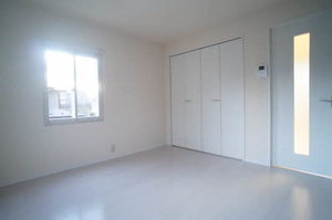 ハウス・グリーンヒル B 202号-3