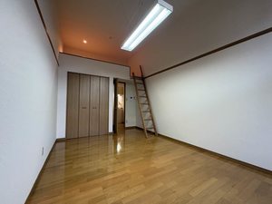 タウンコートエイト 103号-2