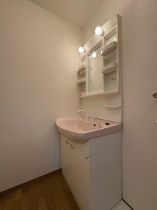 タウンコートエイト 105号-5