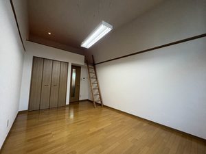 タウンコートエイト 203号-2