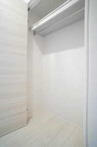 シャーメゾン　コア八日町 101号-6