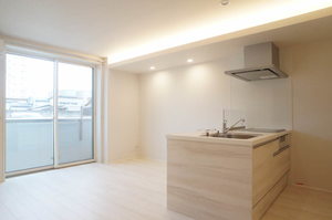 シャーメゾン　コア八日町 105号-5