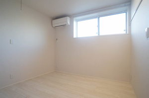 シャーメゾン　コア八日町 201号-6