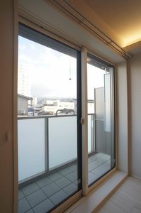 シャーメゾン コア八日町 204号-10