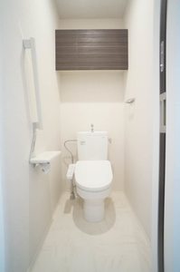 シャーメゾン コア八日町 204号-12