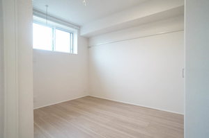 シャーメゾン コア八日町 303号-6