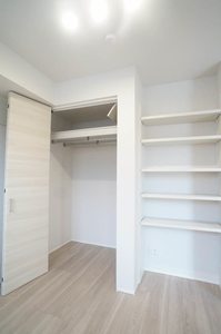 シャーメゾン コア八日町 303号-7