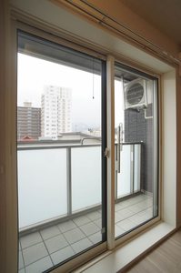 シャーメゾン コア八日町 303号-9