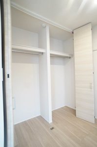 シャーメゾン コア八日町 305号-8