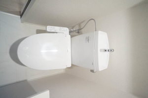 シャーメゾン コア八日町 305号-12