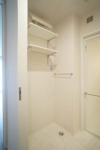 シャーメゾン　コア八日町 306号-10