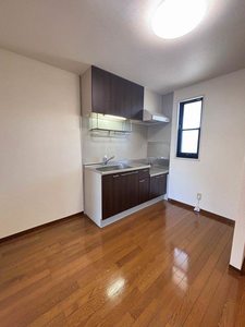 ザ・ハウスメイプル 202号-7