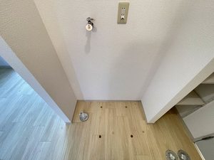 プレステージ川岸 E 101号-8