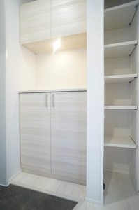 ヒールコート本町 201号-10