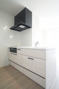 ヒールコート本町 302号-5