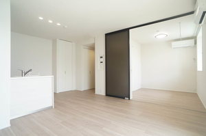 ヒールコート本町 303号-3