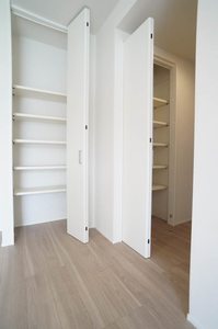 ヒールコート本町 303号-13