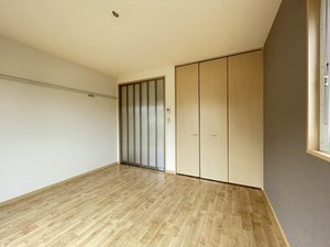 クリスタル・パ-ク B 101号-3