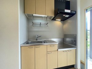 クリスタル・パ-ク B 101号-4