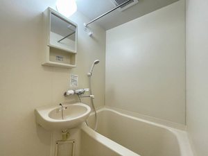 クリスタル・パ-ク B 101号-6