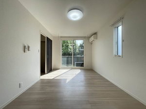 シャーメゾン南中町 101号-2