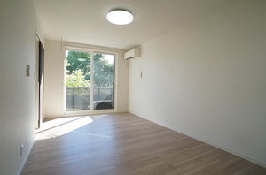 シャーメゾン南中町 102号-2