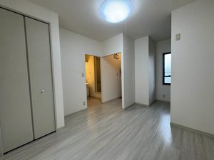 パークサイド中野Ｃ 103号-11