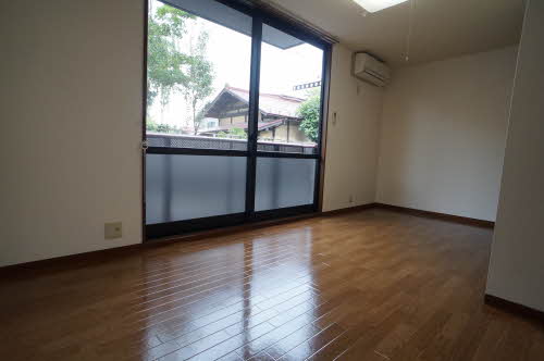 ハイネス十日町 105号-2