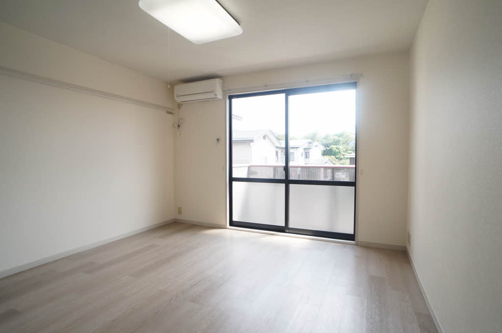 ベルフレンズ鳥居ヶ丘 203号-2