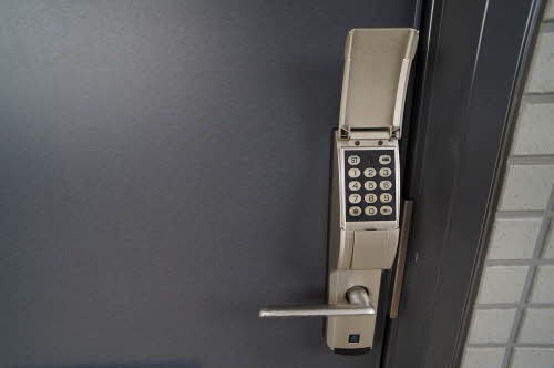 ハイツ・クラベール 102号-2