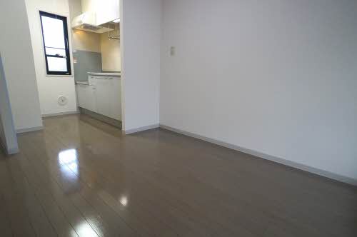 ハイツ・クラベール 102号-7